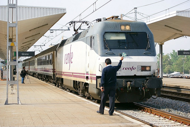 5702036807_ea4189cf3c_z