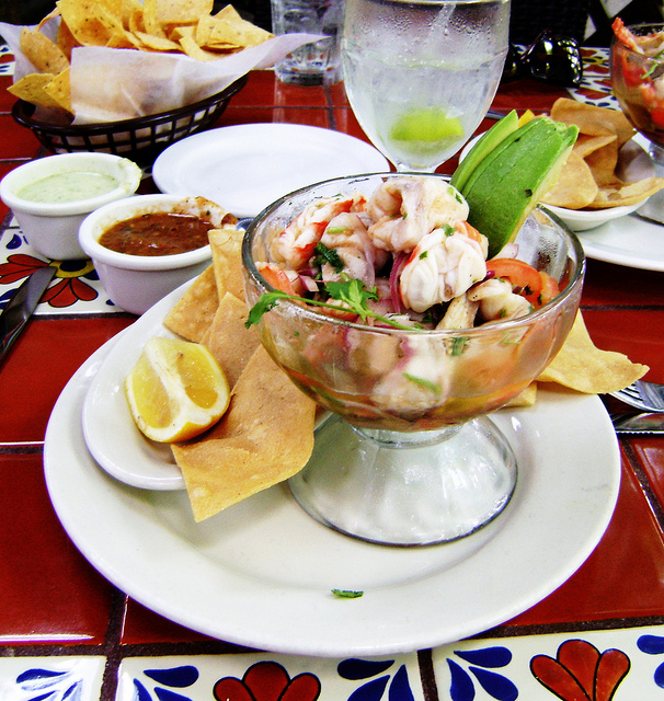 4791337813_f8f3028f38_z