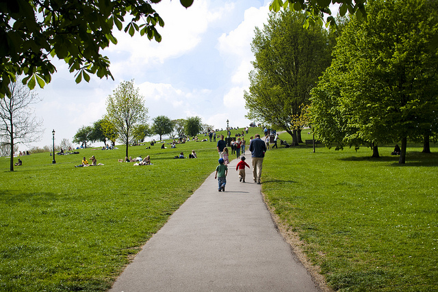 5633230822_40d4c5906f_z