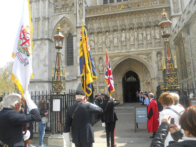 5987362818_153ed117cd_z