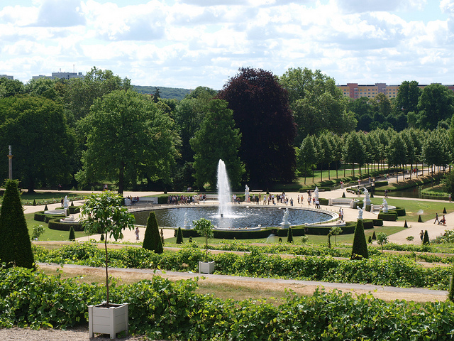 4894604958_8f03878dc2_z