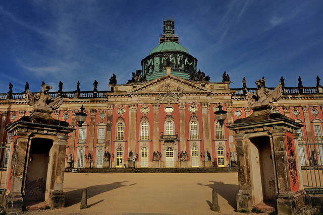 8687732694_545b0e2f24_z