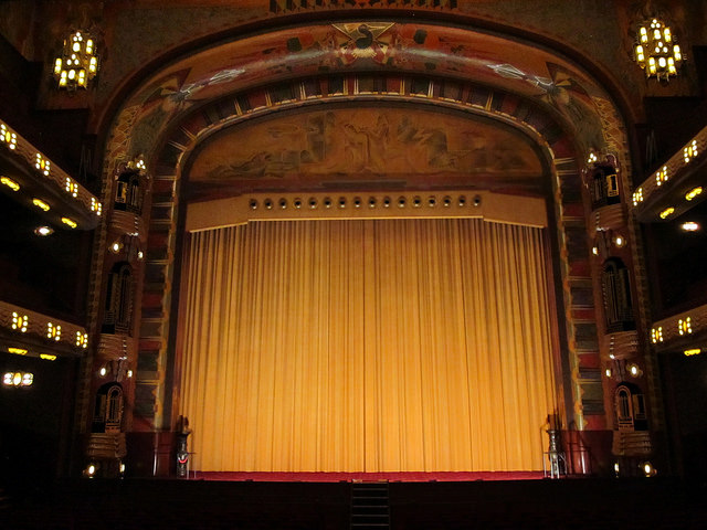 14485670642_4a9c65dd27_z