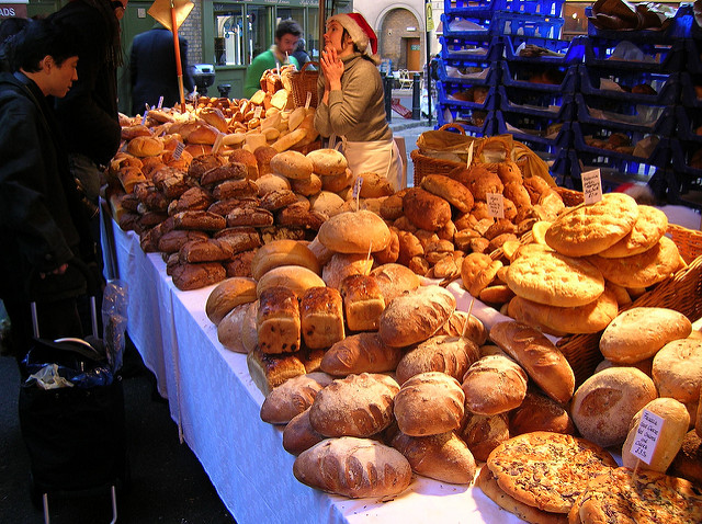 76940327_8c311eea40_z