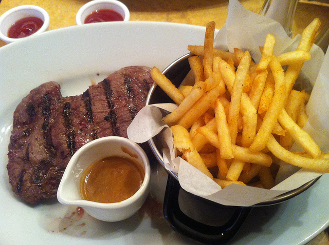 6590301143_508e3b03b1_z