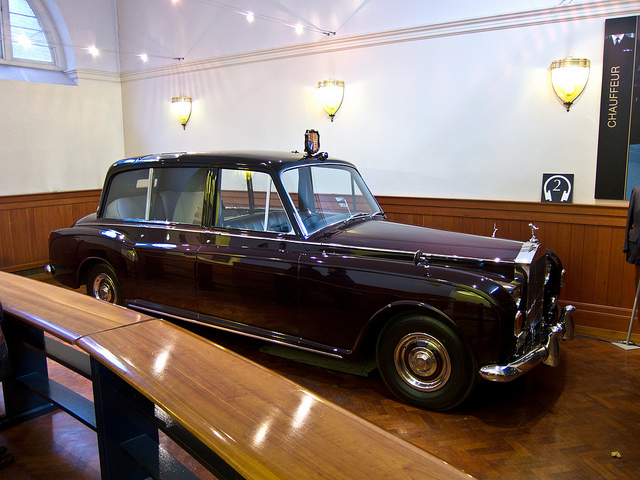 6616441615_c99f810e80_z