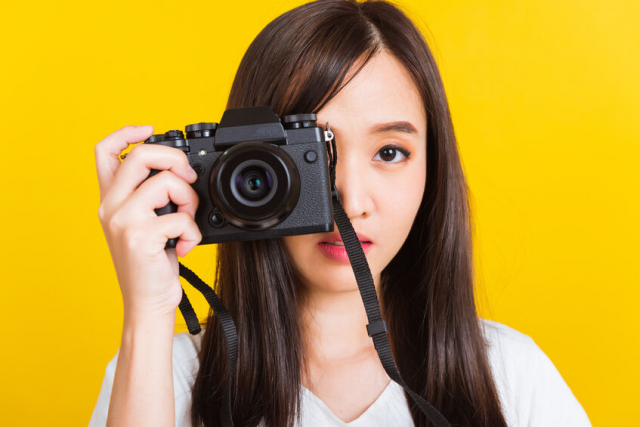 おすすめのコンデジ10選【2024年版】コンパクトカメラを選ぶポイントも解説！